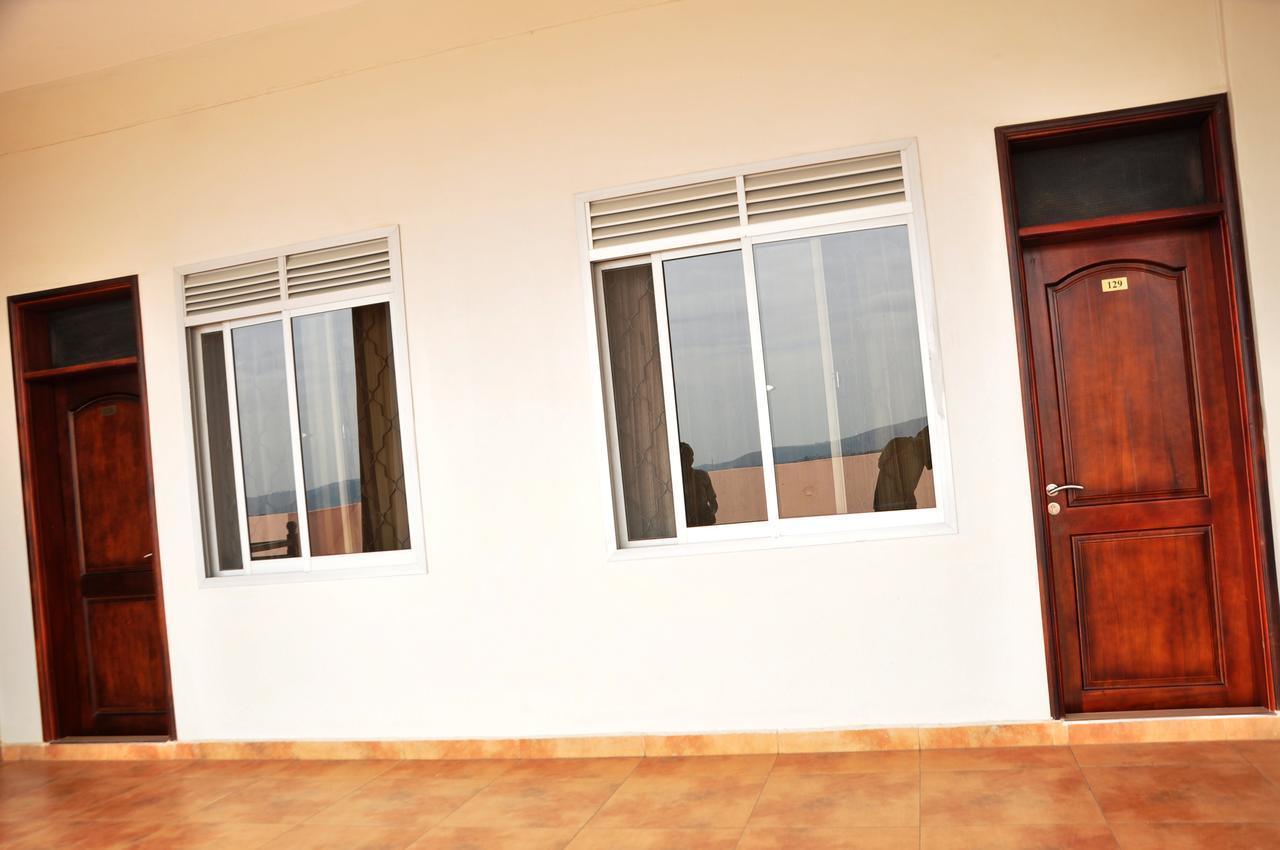 Easy View Hotel Mbarara Dış mekan fotoğraf