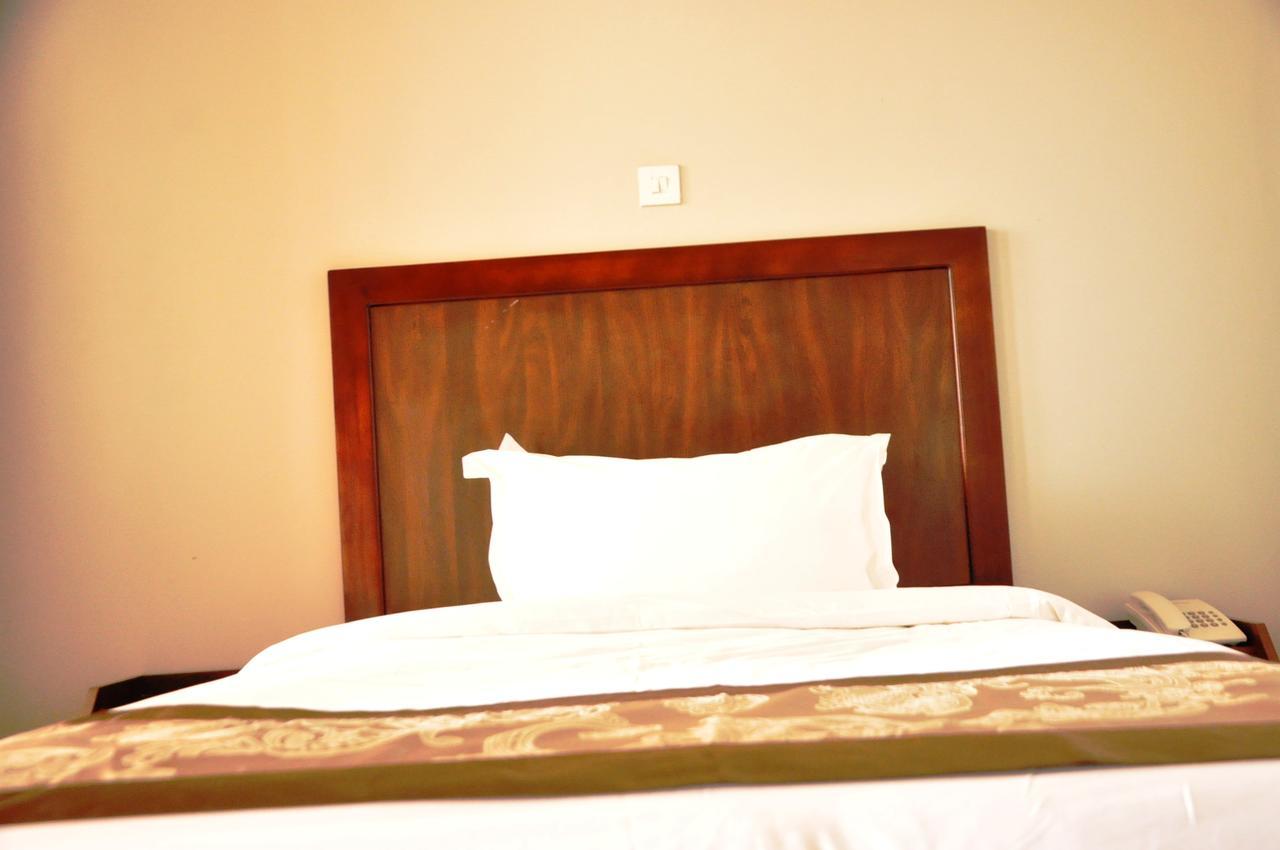 Easy View Hotel Mbarara Dış mekan fotoğraf