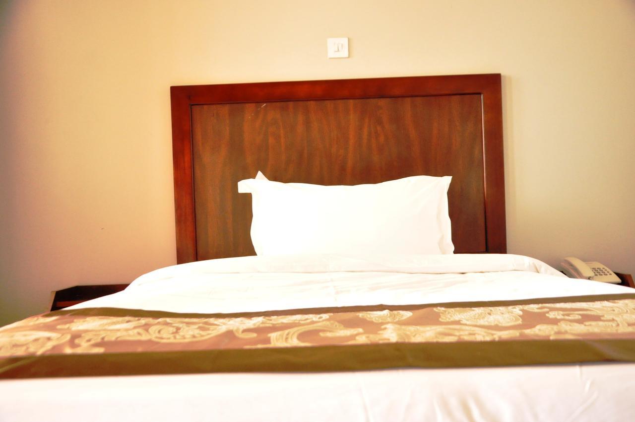 Easy View Hotel Mbarara Dış mekan fotoğraf