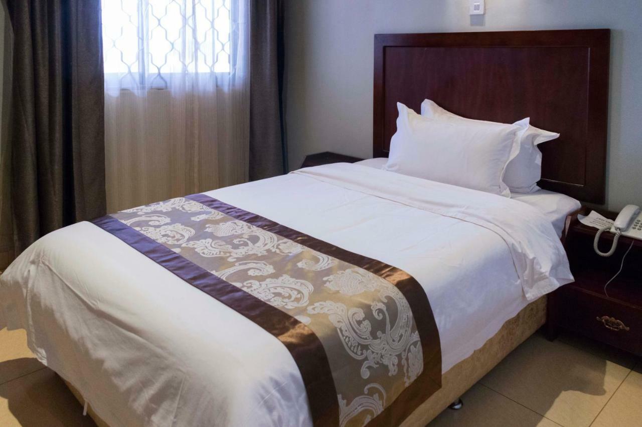 Easy View Hotel Mbarara Dış mekan fotoğraf